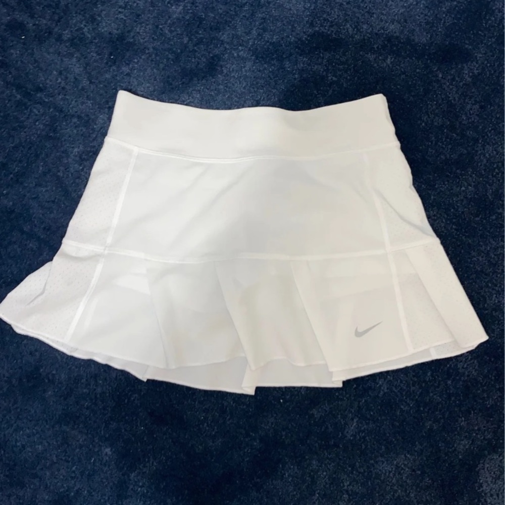 Nike tennis skirt